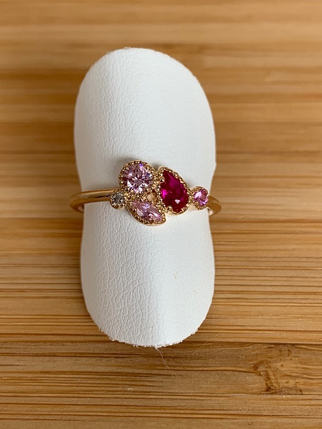 Bague en plaqué or jaune et zircons de couleur