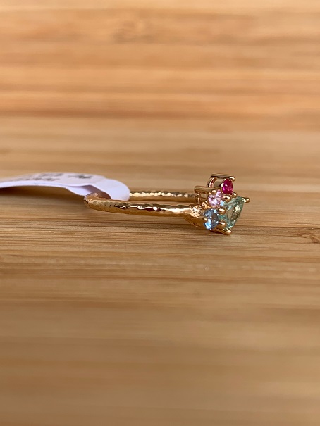 Bague en plaqué or jaune et zircons de couleurs différentes