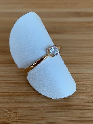 Bague solitaire zircon en or jaune 9 carats 9RS6240